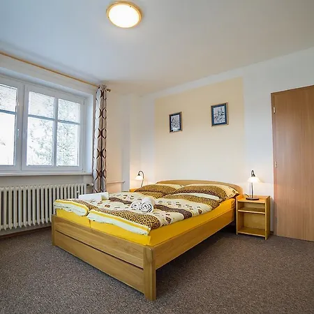 Konukevi Jana 3*